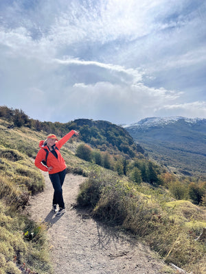 Digital nomads travelling through Patagonia. Couple travel, slow travel, working remotely, vegan travel, budget travel. Hiking to Mont Fitz Roy near El Chalten, Argentina.